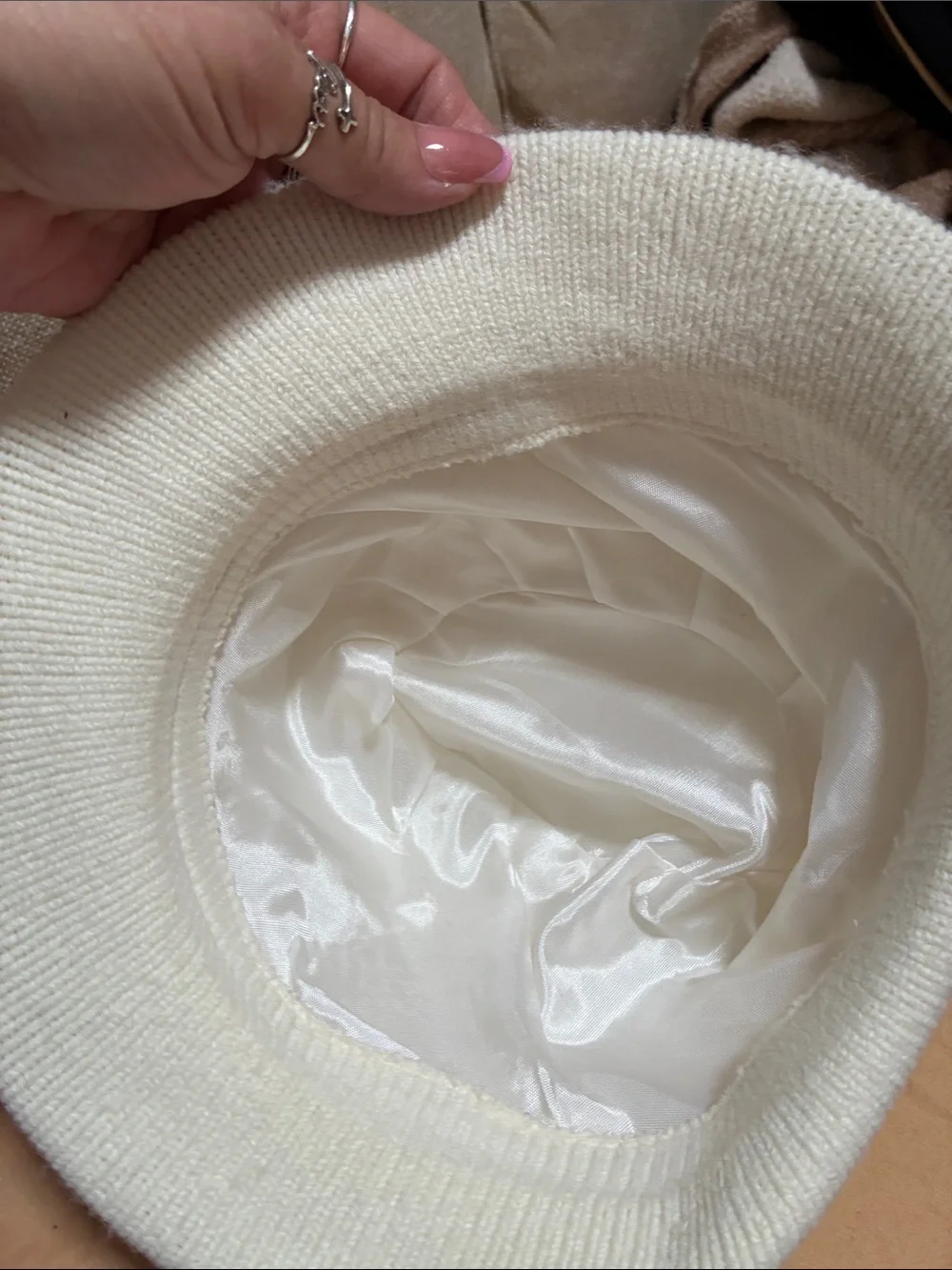 Cream Knit Bucket Hat with Bow Detail
